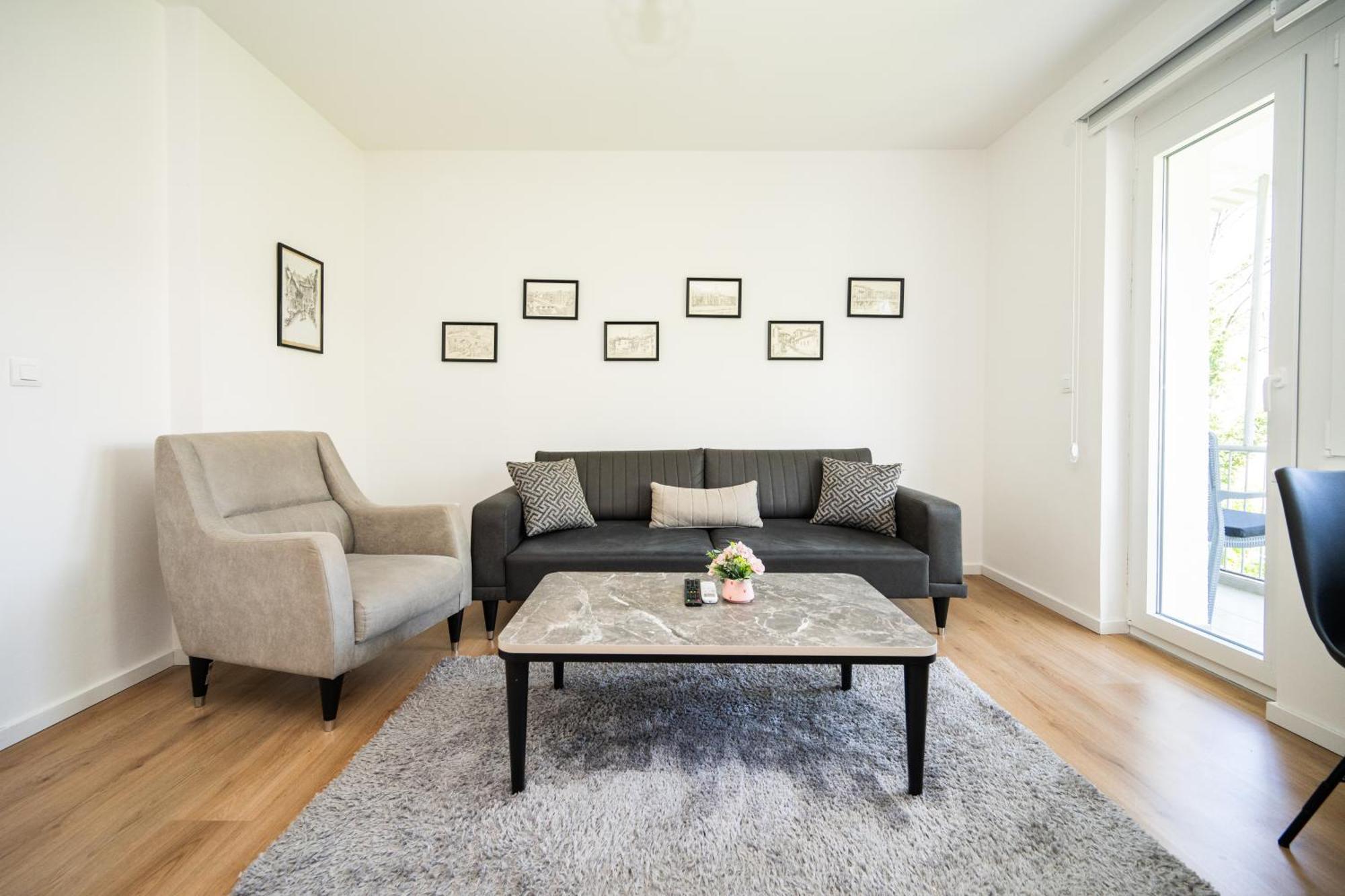 Bright 2Bdr Apartment With Balcony - Free Parking SJJ Exteriör bild
