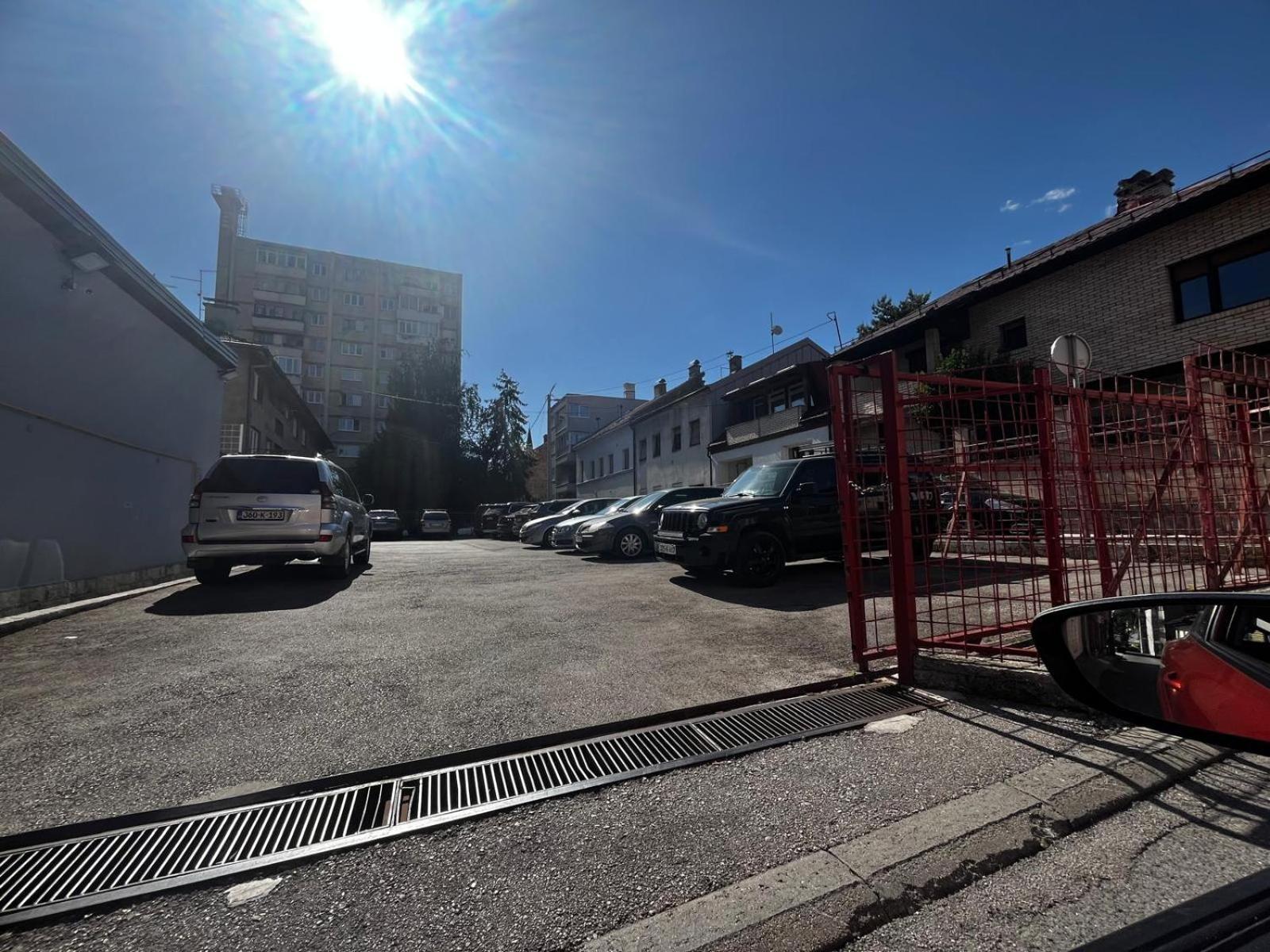 Bright 2Bdr Apartment With Balcony - Free Parking SJJ Exteriör bild